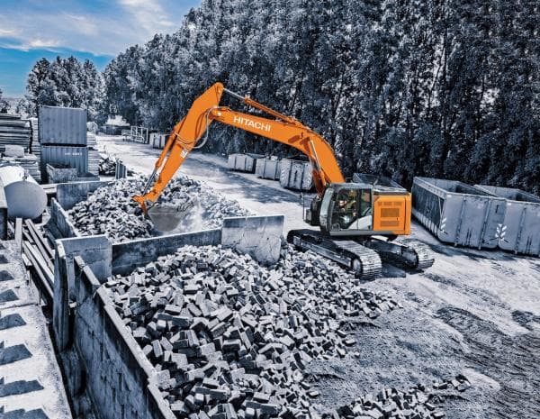 Hitachi Machines at ConExpo/Con-AGG